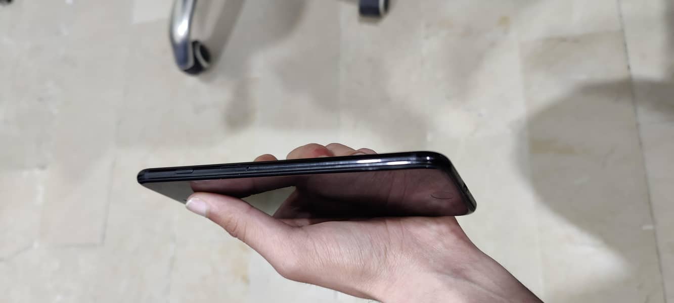 Apple iPhone 7 plus 4