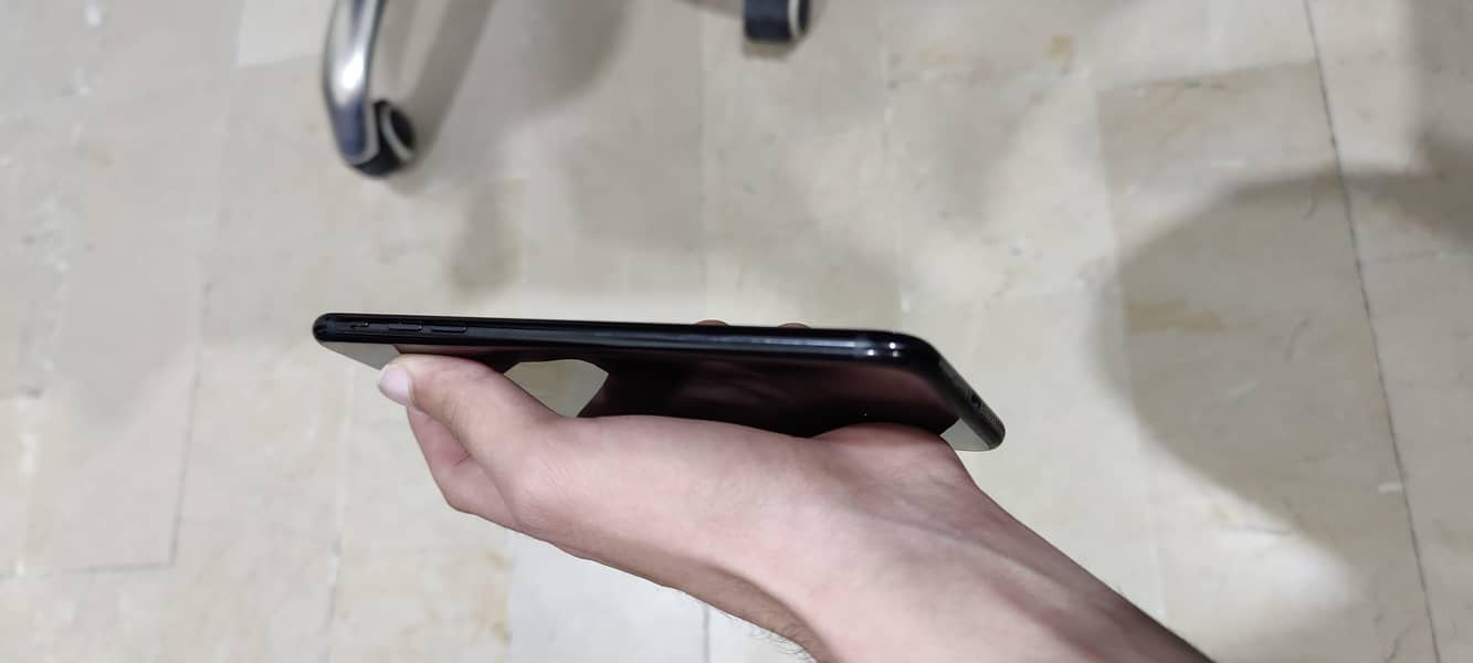 Apple iPhone 7 plus 5