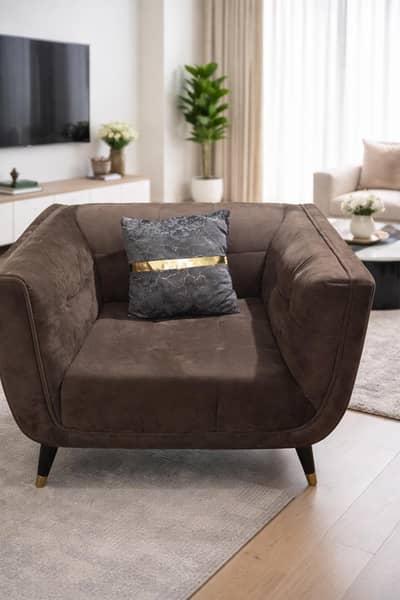 Luxury 5-Seater Velvet Sofa – Modern Designer Piece