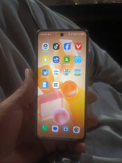 Infinix hot 40i 8+8gb 128gb  all okay only exchange