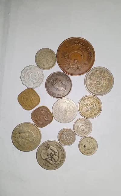 eare Pakistani and British era coins