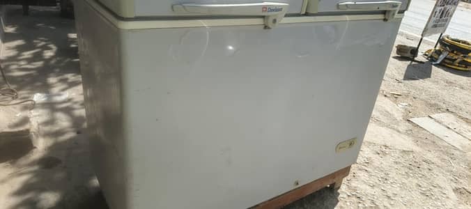 Dawlance Deep Freezar