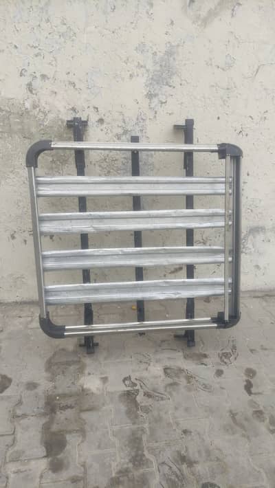 Gadi ki mazboot chhat