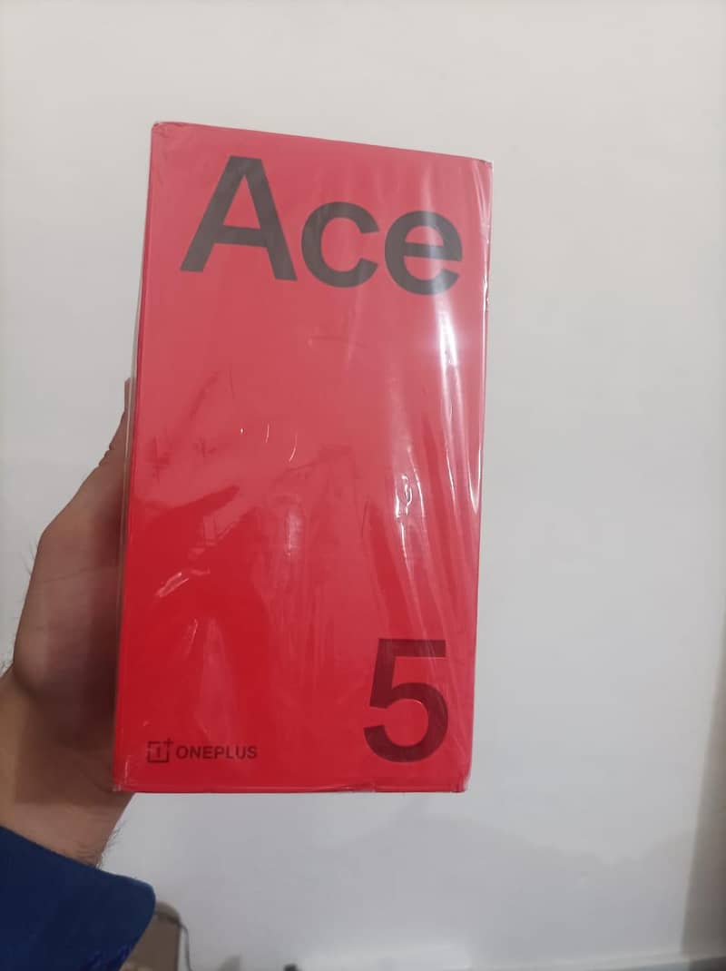 Oneplus Ace 5 6