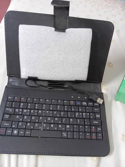 laptop and Android keyboard