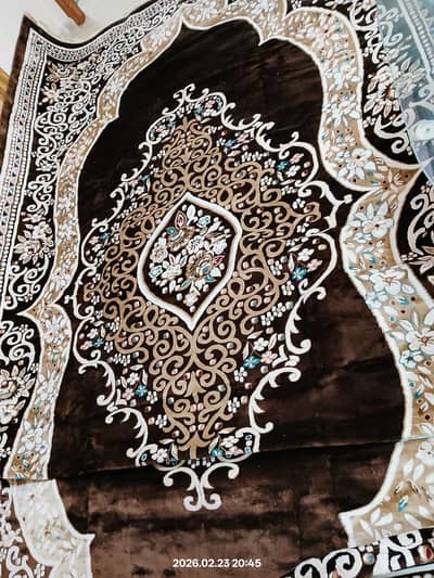 Turkish made carpet and corner for sale.