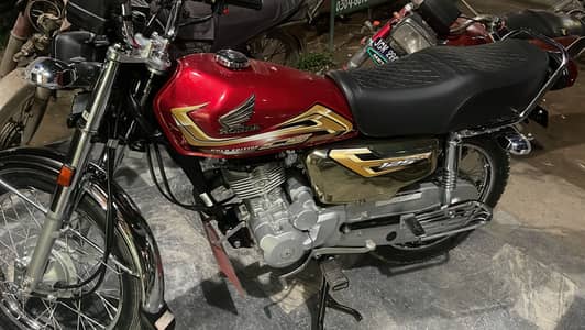 Honda CG 125 gold special edition