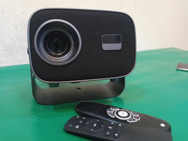 Android LED Multimedia Projector 0