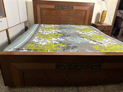 Bedroom set /side tables/double bed /dressing table with hanging mirro