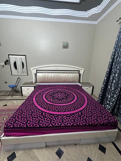 Bedroom set for sale