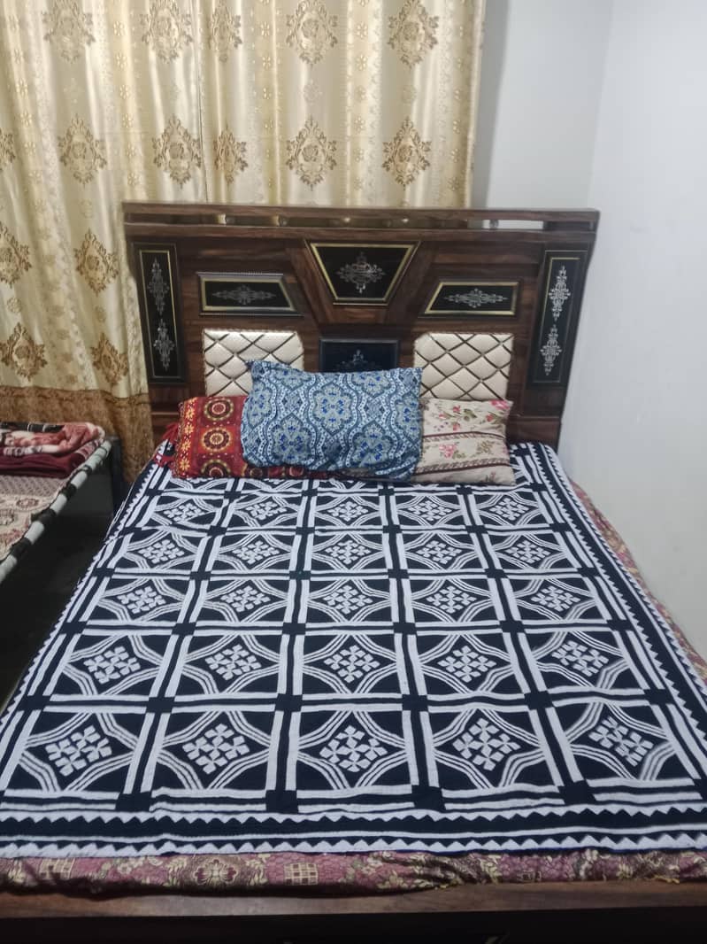 bed dressing table 0