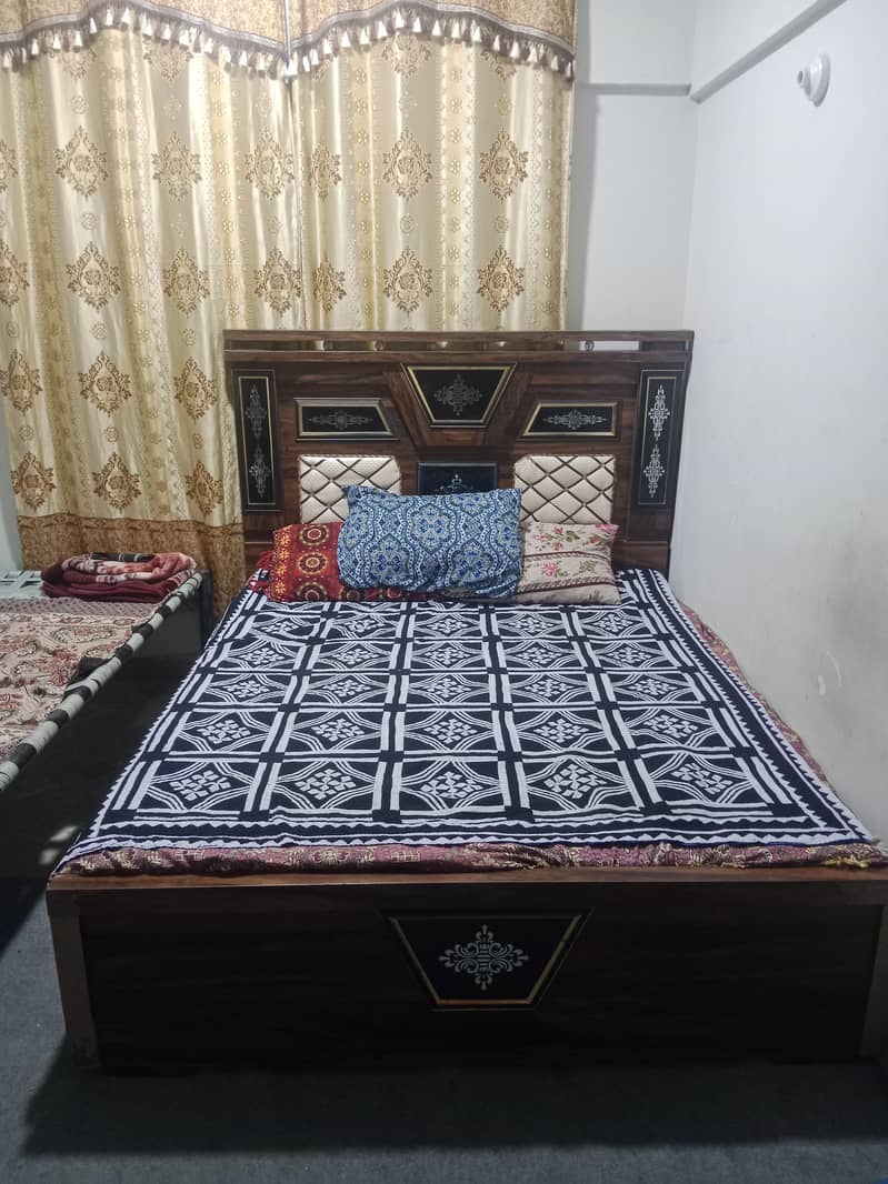 bed dressing table 2