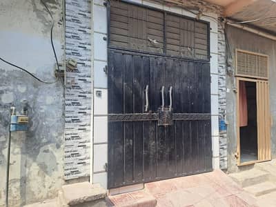 Get This Amazing Prime Location 450 Square Feet House Available In Tajpura