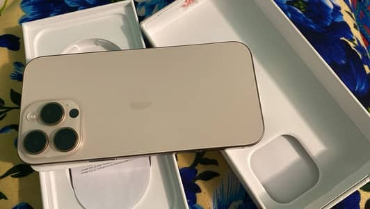 Apple iPhone 16 Pro Max