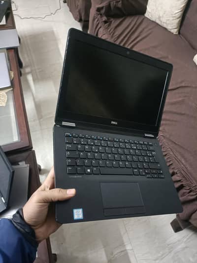 Dell core i5 6th generation laptop 8 month warranty backlight keyboard