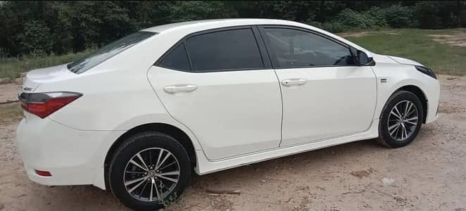 Toyota corolla altis 1.6