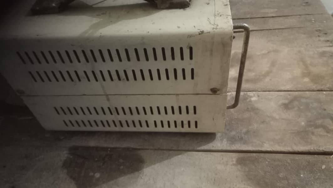 Voltage Stabilizer 1