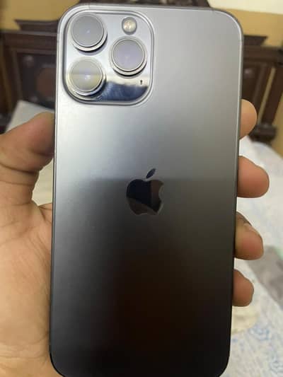 i phone 13 pro max  JV