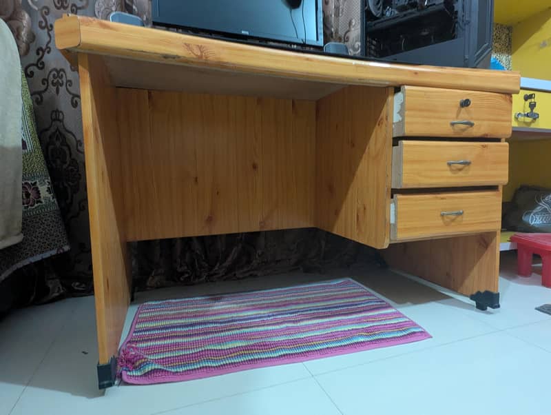 Study/Computer table for sale 2