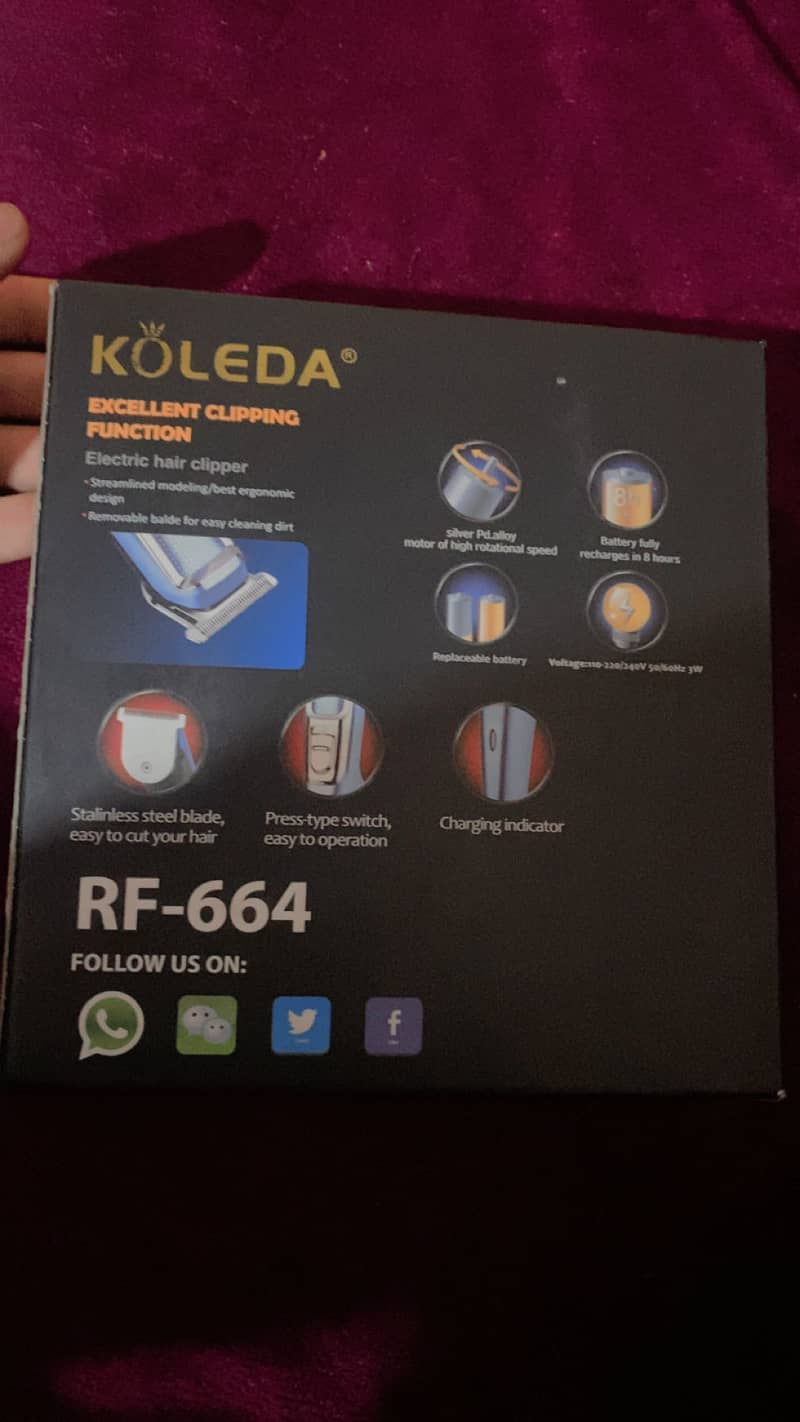 Shaving machine trimmer 11