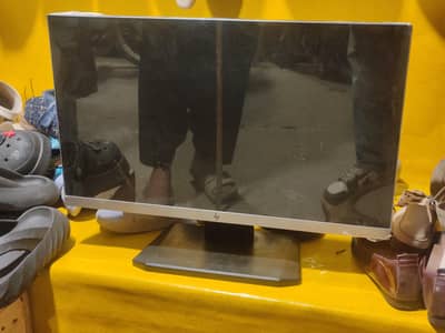 Hp 26 inches borderless screen