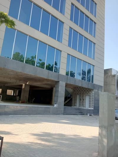 independent Building For Rent Main Jail Road Gulberg