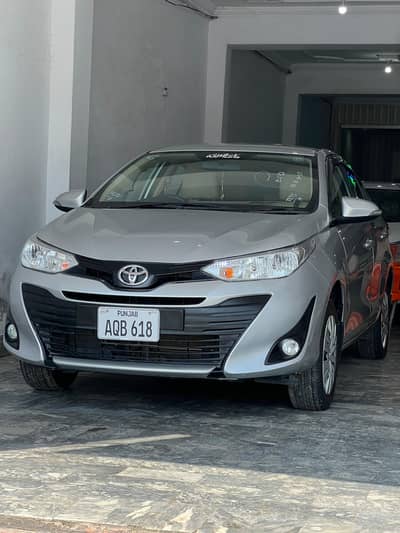 Toyota Yaris 1.3 automatic 2023 (Antique)