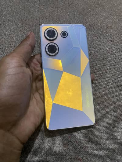Tecno camon 20 8/256Gb non pta