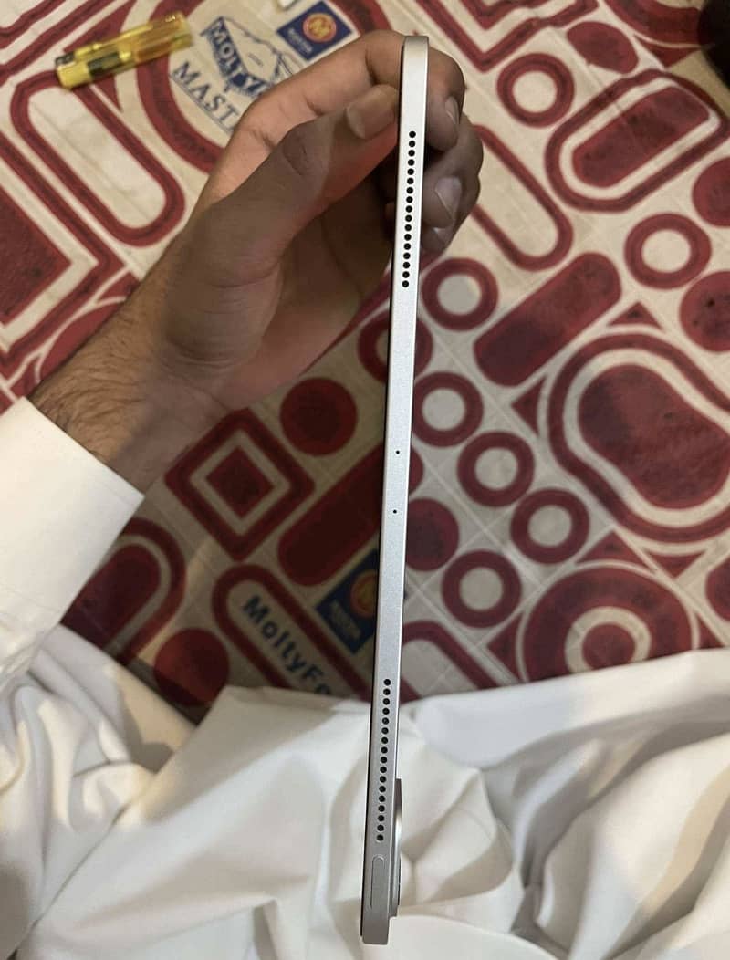 Ipad pro 12.9 4th gen 1