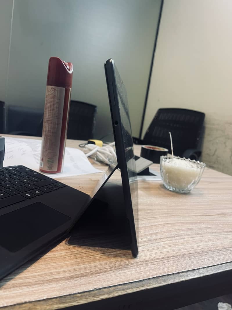 Surface pro 8 4