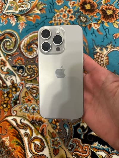 iPhone 15 Pro Natural Titanium 128GB