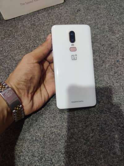 OnePlus 6