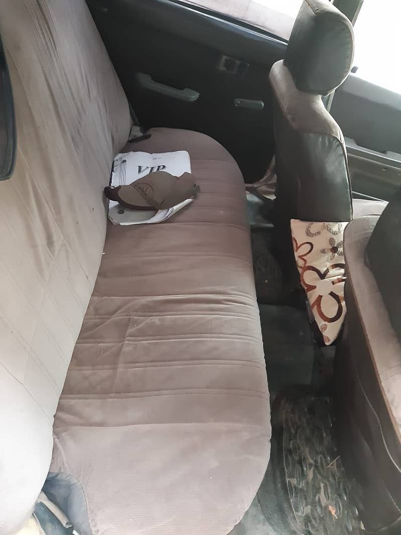 Toyota corolla 1986 4