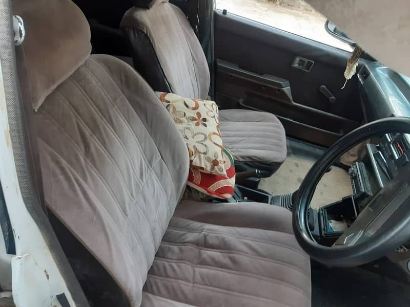 Toyota corolla 1986 5