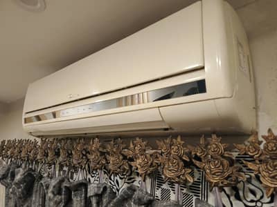 Dawlance 1.5 ton AC - Non Invertor