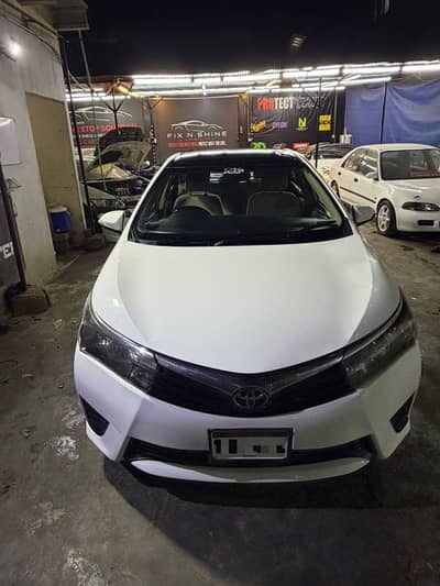 Corolla Altis 2016