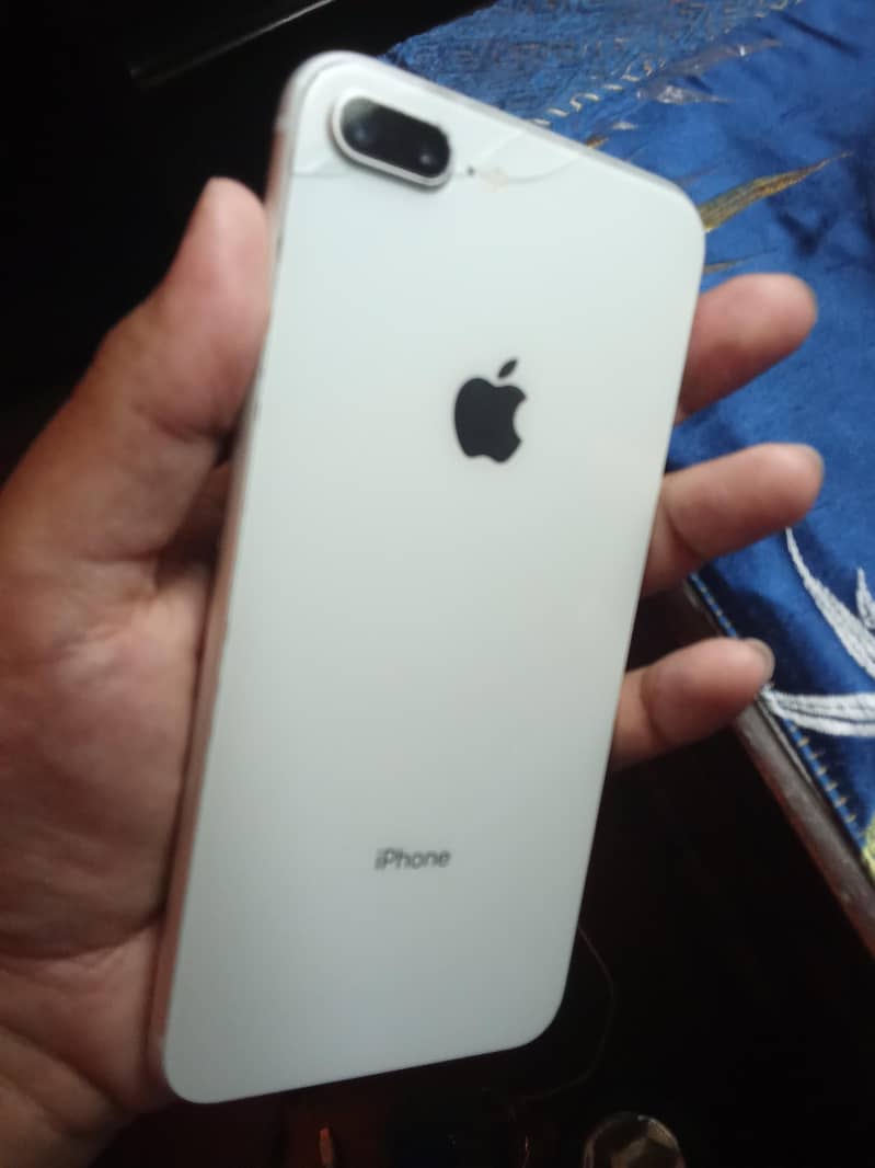 iphone 8 plus 1