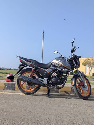 Honda cb 150F . fully original