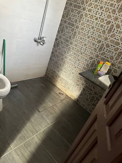 10 MARLA DOUBLE STORY HOUSE