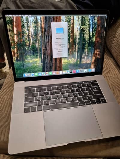 MacBook pro 2019  15inch
