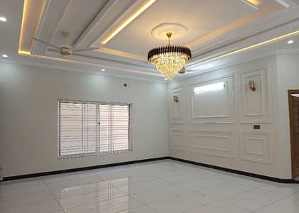 Highly-Desirable House Available In Gulberg Residencia For Sale