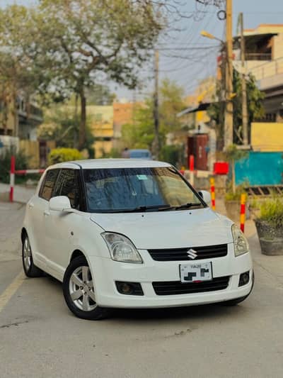 Sazuki Swift DLX Totally genuine