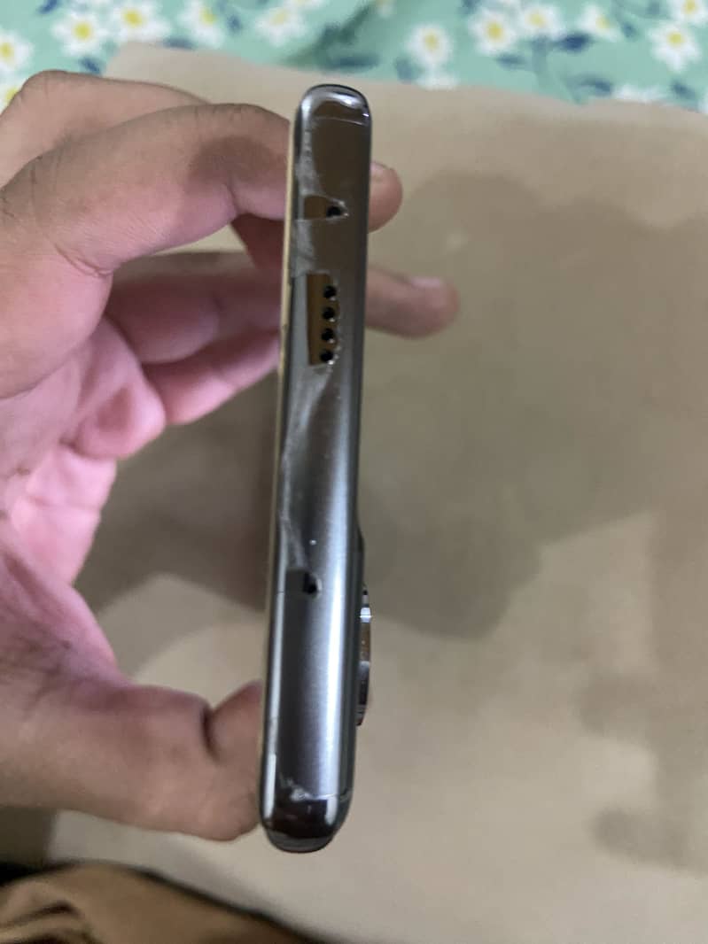 Techno camon 40 pro just open boxed 2