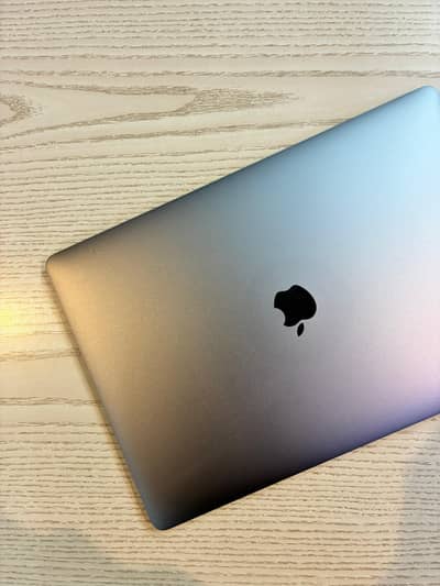 MacBook Pro (15-inch, 2016) - , Space Grey 16-1TB
