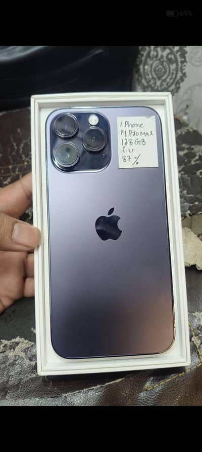 i phone 14 pro max f. u.