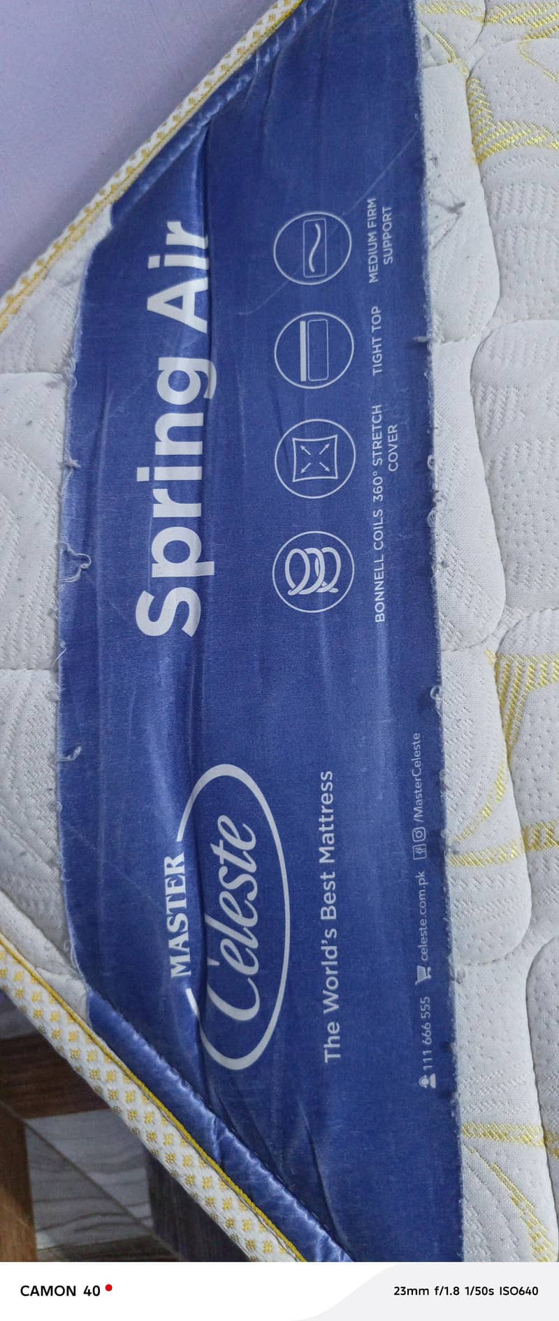 King size master Celeste 1