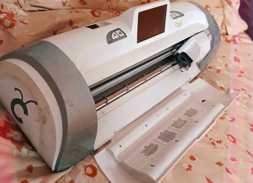 cricut expression 2 plotter cutter 1