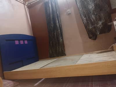 single bad for sale krna hai without matres