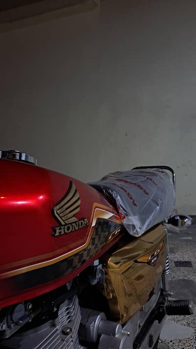 Honda CG 125 Gold edition
