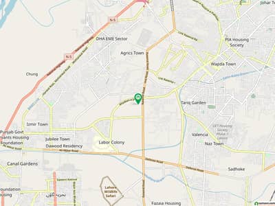 BEST LOCATION PLOT AVAILABLE FOR SALE IN LAND BREEZE HOUSING SOCIETY